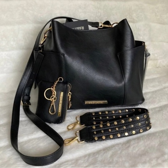 Steve Madden Gigi Beautiful Textured Large Black Bucket Bag - Picture 1 of 9